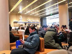 -星巴克臻选(上海合生汇1F店)