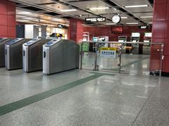 -飞翔公园(地铁站)