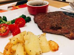 -必胜客(万象城店)