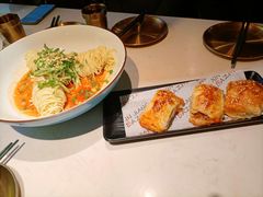 -巴扎屋大盘鸡·新疆菜(汇嘉时代店)