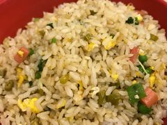 -江城燕子大排档(江汉路步行街店)