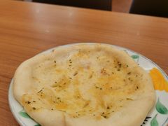 蒜香饼-萨莉亚意式餐厅(新洲家乐福店)