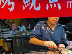 -六合夜市