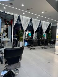 -U·NI SALON 造型