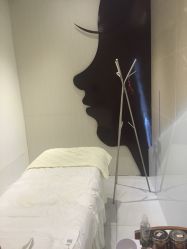 -MedSkinCare科技祛痘肌肤修护中心