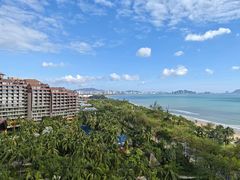 -三亚湾海居铂尔曼度假酒店