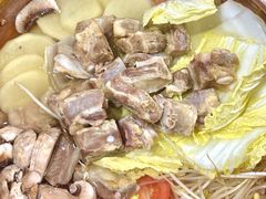 -阿山卓·野生菌火锅·纳西火塘烤肉