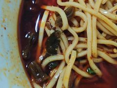 芽菜-易毛特色牛肉面(解放碑步行街店)