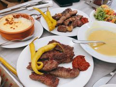 -Tarihi Sultanahmet Köftecisi Selim Usta