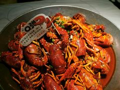 -巴厘龙虾·榜首油焖大虾(音乐学院·沿江酒馆店)