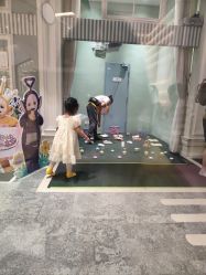 -奈尔宝·儿童乐园·亲子餐厅(华采天地店)