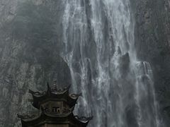 -刘伯温故里景区百丈漈