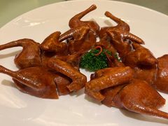烤乳鸽-利苑酒家(宜安广场店)