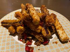 那年秋天的茄子-梧桐树下(云锦世家店)