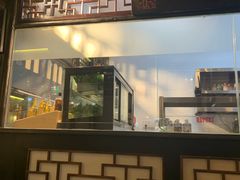 门面-卢大鲜鱼头捞饭(美利广场店)