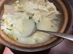 -魏铭鱼头捞饭(晋阳路店)