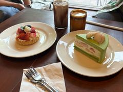 开心果草莓梨子夹心蛋糕-EAU CAFE(永康路店)