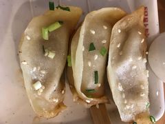 -小姜锅贴(凤凰街店)