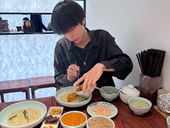 -裕兴记•蟹黄面馆(人民广场店)