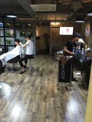 -青木造型HAIR·あおき髪を刈る潮人店