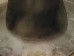 -洞庭洲·防空洞火锅·烧烤·铜锅涮肉(新百广场店)