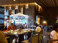 -融信华邑酒店·鲜艳西餐厅