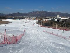 -华彬猛犸滑雪场