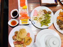 -四海一家自助餐(益田假日广场店)