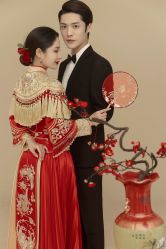 点击看大图 -挪娅婚纱摄影皇家会所