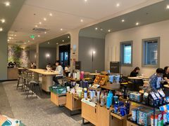 -星巴克臻选(威海威高广场店)