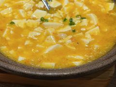 蟹粉石锅豆腐-周家二小姐的菜(西津渡店)