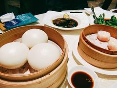 奶皇流沙包-御宝轩(益丰·外滩源店)