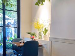 -304/BRUNCHRESTAURANT