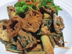 黄瓜拌油条-金春禧(世茂国际广场店)