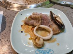 -金滏山·烤肉海鲜火锅自助(襄阳万达店)