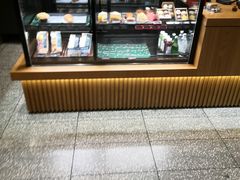 面包甜点陈列柜-星巴克(重庆上海城店)