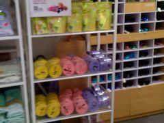 -名创优品(江南新地店)