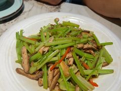 -又见炊烟私房菜(敬亭路店)