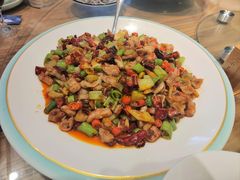 -严记小天府酸菜鱼(西四路店)