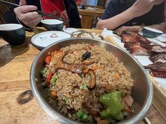 -老滇山寨•云南特色菜•地方菜•民族风情歌舞表演(金碧店)