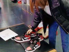 -云柏鞋业(十里堡店)