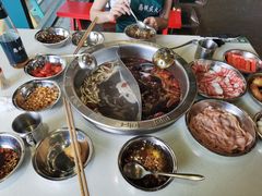 -憨铁匠老火锅(龙岗万科里店)
