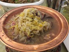 炖酸菜-北国之春酒店(劳动公园店)
