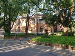 -同济大学附属上海市肺科医院·停车场