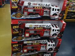 -TOYSRUS玩具反斗城(宁波和义大道店)