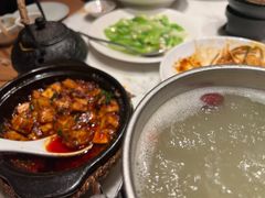 -初蓉丨遇见新川菜(亲贤街荣耀店)