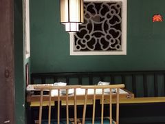 -小凤庭·地道湖北菜武昌鱼·藕汤(38年黄鹤楼店)