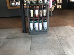 -星巴克(德阳洋洋百货店)