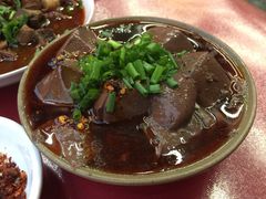 -谢老五跷脚牛肉·非遗传承店
