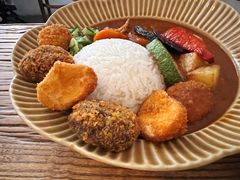 炸小菇咖喱饭-负海拔咖喱